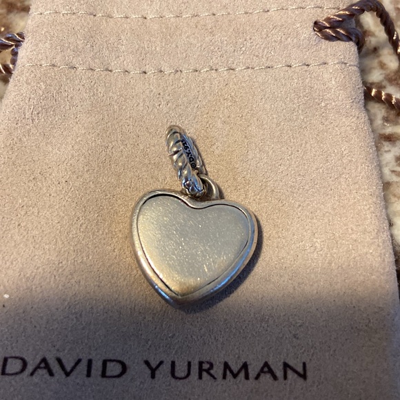 Retired David Yurman cable heart pendant 18K gold, & silver comes with dust bag - Picture 2 of 3